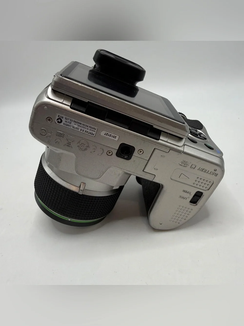 Pentax X-5 16MP Digital Camera 26x Optical Zoom 3.0” Tilt LCD Tested